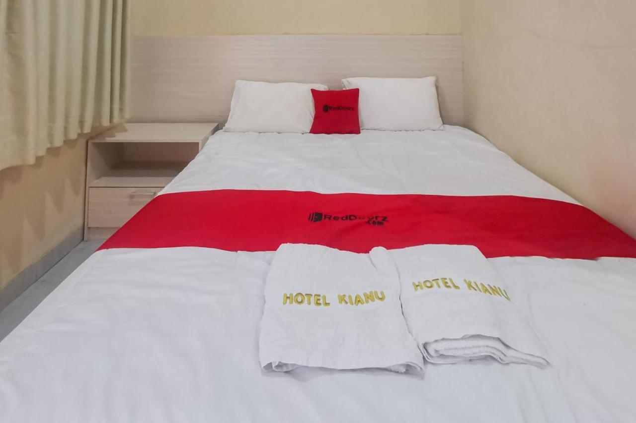 Reddoorz Near Pantai Pancer Door Pacitan酒店 外观 照片