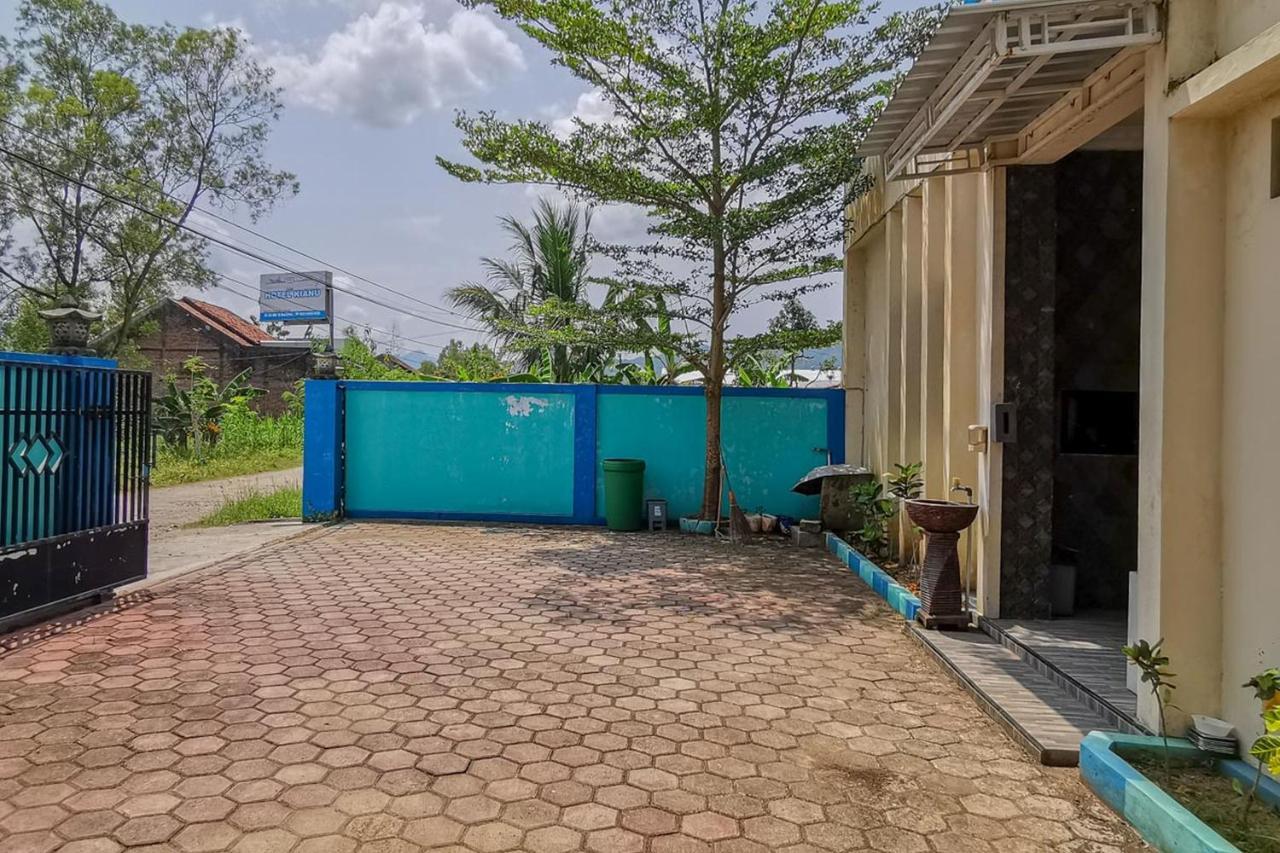 Reddoorz Near Pantai Pancer Door Pacitan酒店 外观 照片